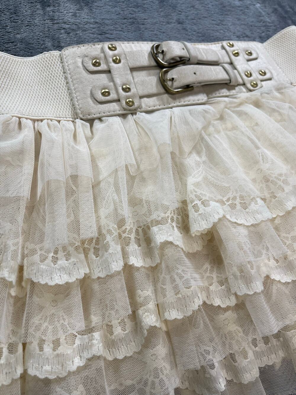 Rue21 Y2K Fairycore Cream Tiered Lace Ruffle Mini Skirt - Size M